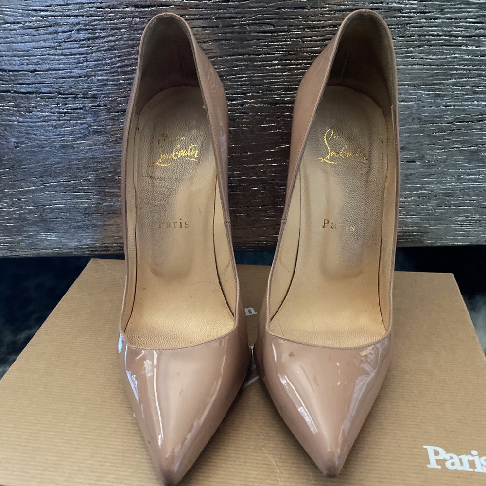 ❗️SOLD❗️Christian Louboutin Pigalle 120